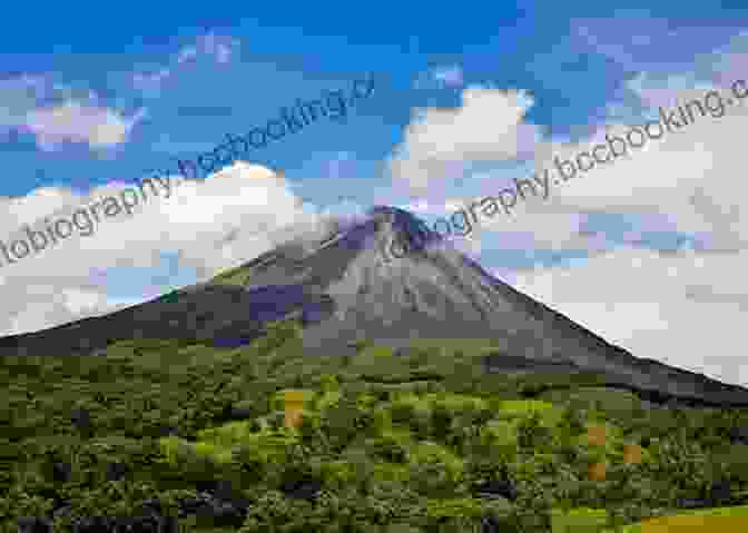 A Photo Of A Volcano In Costa Rica Costa Rica A Vacationer S Guidebook Bob Chapman