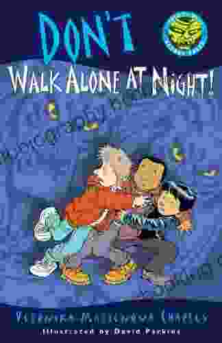 Don T Walk Alone At Night (Easy To Read Spooky Tales)